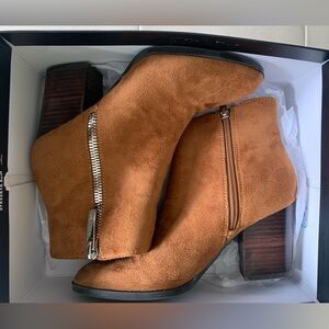 Nine West “Neva” ankle boot